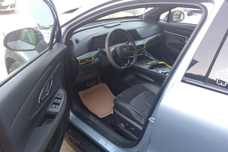 Used Changan UNI-T 2021 1.5T Sport Edition Flagship Version
