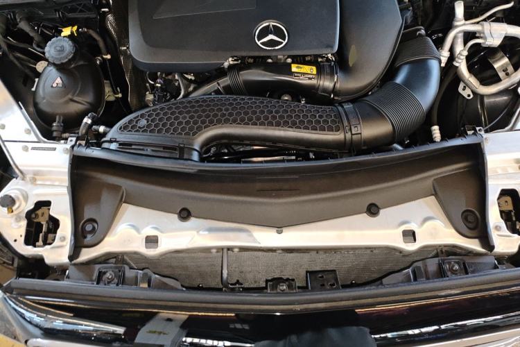 Used Mercedes-Benz E-Class 2023 Facelift E 260 L
