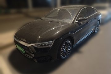 Used BYD Han 2022 DM-i 121KM Prestige Model