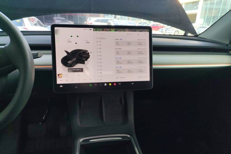 Used Tesla Model Y 2023 Long-Range All-Wheel-Drive Version
