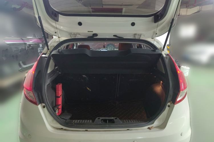 Used Ford Fiesta 2013 Hatchback 1.5L Automatic Fashion Edition