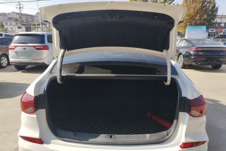 Used Chevrolet Monza 2020 320 Automatic Enjoyment Edition
