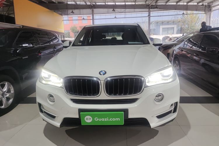 Used BMW X5 2015 xDrive35i Middle East version
