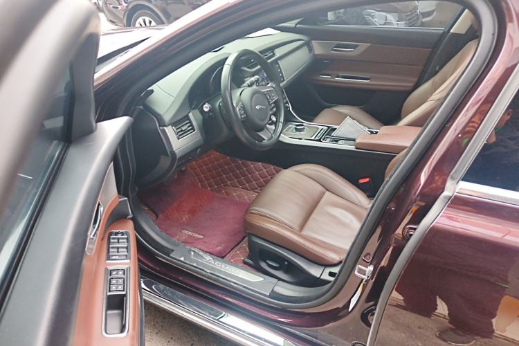 Used Jaguar XFL 2017 XFL 2.0T 240PS Luxury Edition
