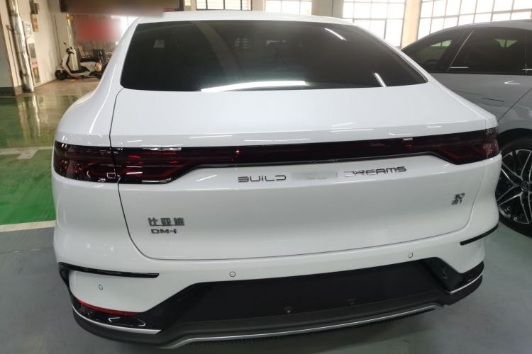 Used BYD Han 2022 DM-i 121KM Luxury Model