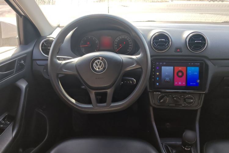 Used Volkswagen Jetta 2017 1.4L Manual Fashion Edition