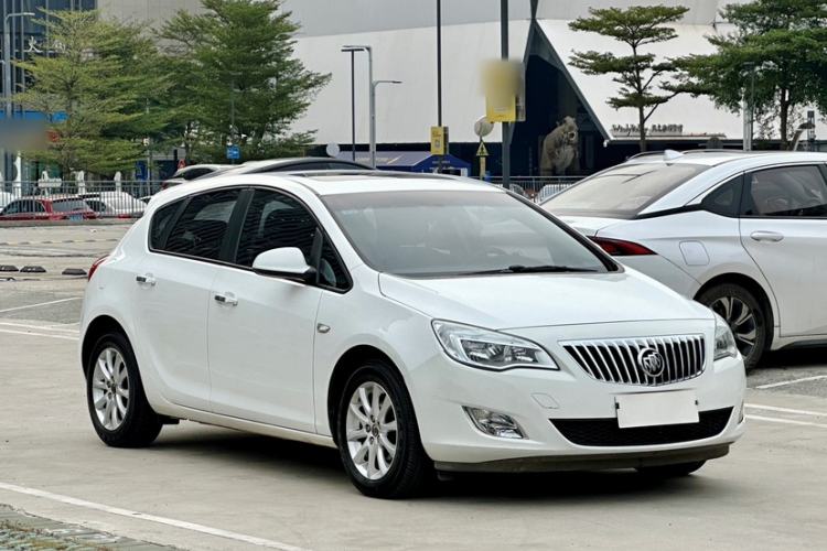 Used Buick GT 2014 XT 1.6L Automatic Fashion Edition
