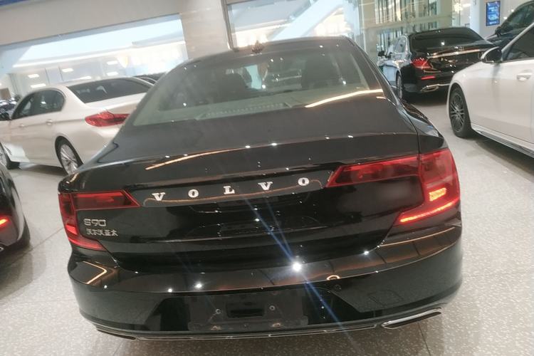 Used Volvo S90 2020 T5 Zhiyi Luxury Edition
