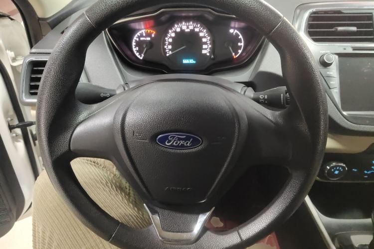 Used Ford Escort 2017 Revised Version 1.5L Automatic Comfort Edition
