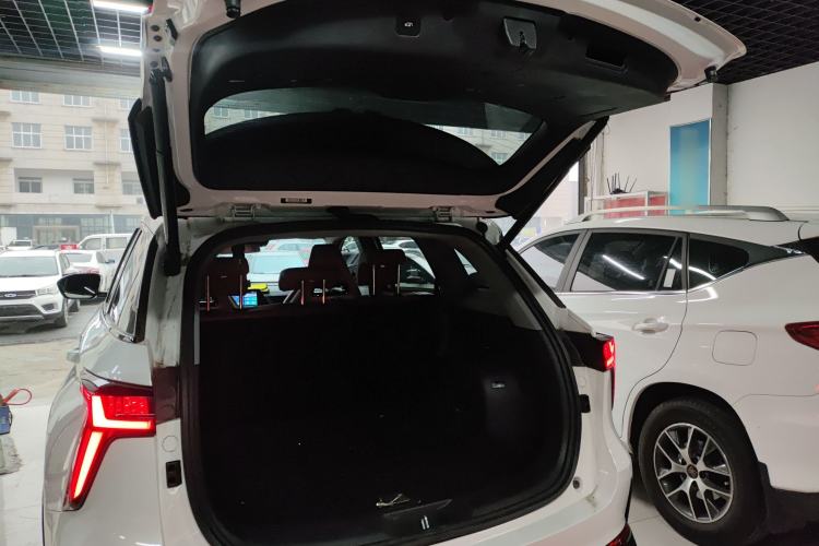 Used Changan CS75 PLUS 2024 3rd Generation Champion Edition 1.5T Intelligent Drive Dynamic Model
