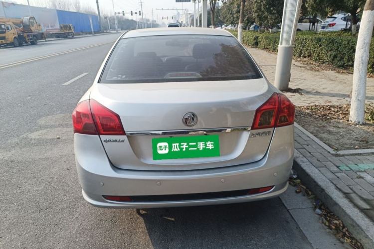 Used Buick Excelle 2015 1.5L Automatic Classic Model
