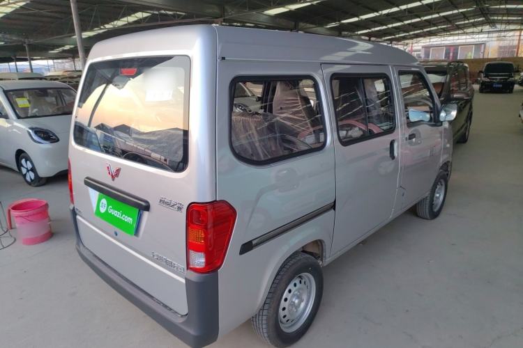 Used Wuling Zhiguang 2023 1.5L Practical Version 5/7 Seats