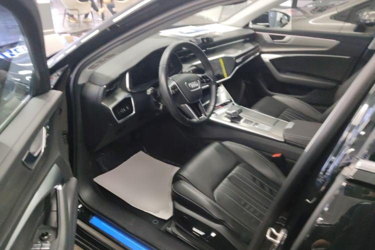 Used Audi A6L 2024 40 TFSI Luxury Prestige Edition
