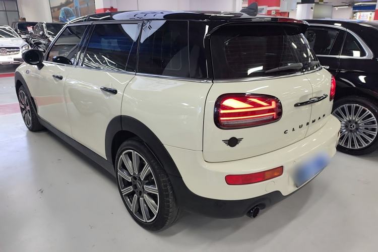 Used  Clubman 2022 Facelift 1.5T COOPER Connoisseur
