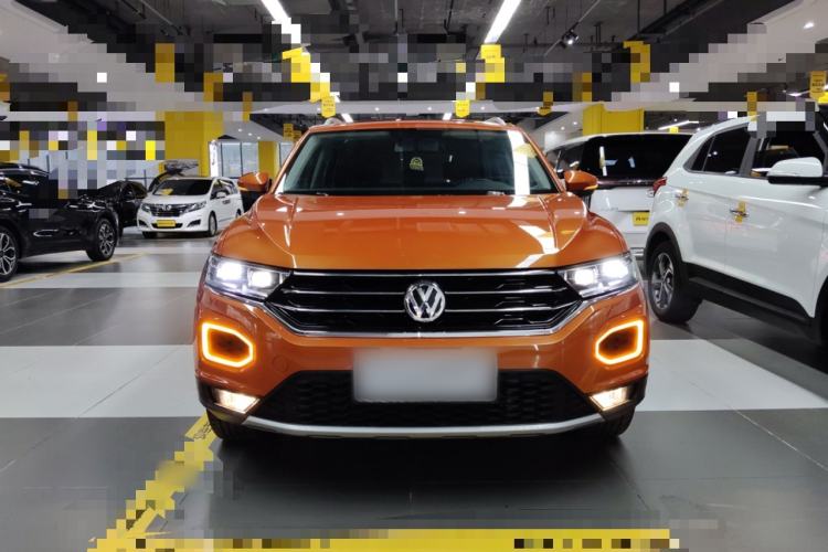 Used Volkswagen T-ROC 2019 280TSI DSG Two-Wheel Drive Comfort Version China VI Standard
