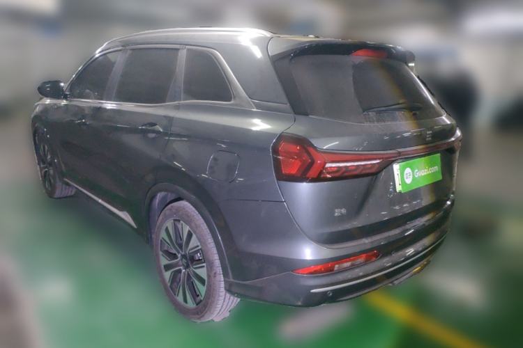 Used  E5 PLUS 2025 165 km Long-Range Version PLUS 7-Seater
