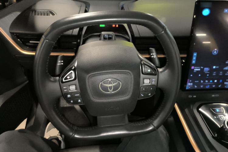 Used Toyota bZ3 2023 616 km Long-Range Premium
