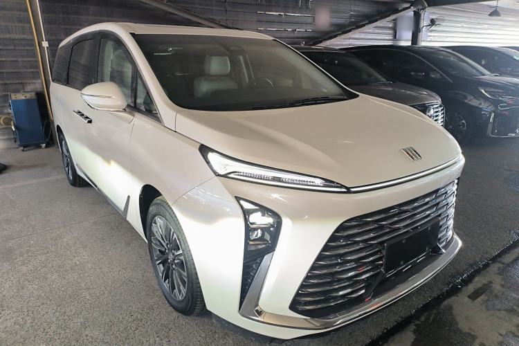 Used Buick GL8 2025 Lu Zun Deluxe Edition