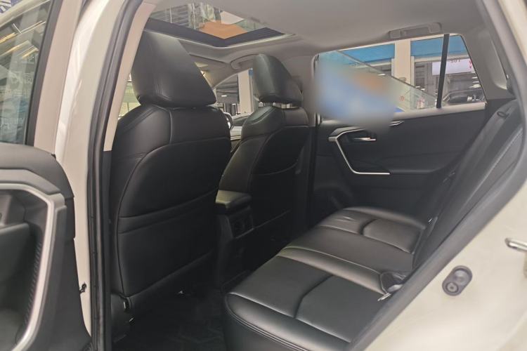 Used Toyota RAV4 2021 2.0L CVT Two-Wheel Drive Fashion Edition
