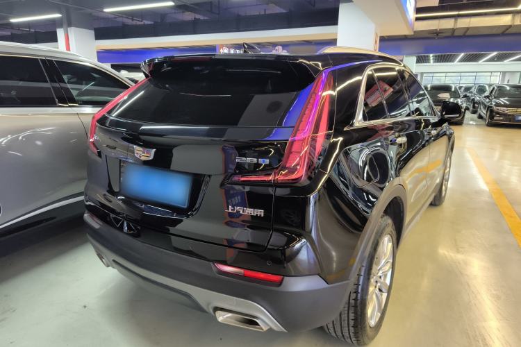 Used Cadillac XT4 2022 28T Two-Wheel-Drive Luxury Version
