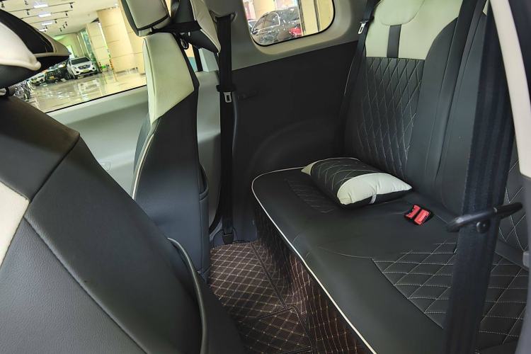 Used  Lumin 2023 301km Honey Dew Edition
