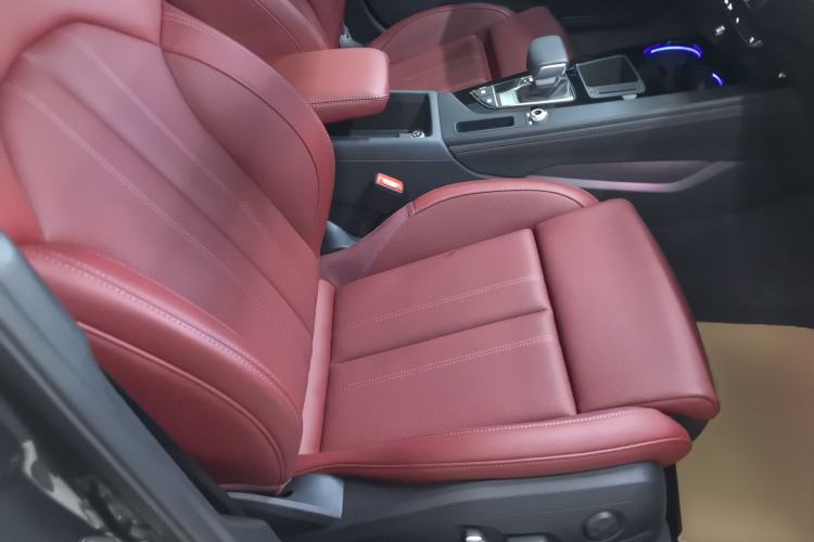 Used Audi A4L 2024 40 TFSI Luxury Dynamic Edition