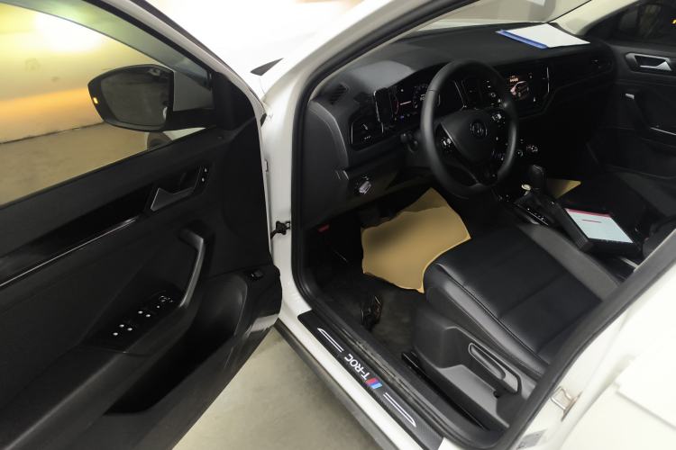 Used Volkswagen T-ROC 2020 280TSI DSG Two-Wheel Drive Comfort Version
