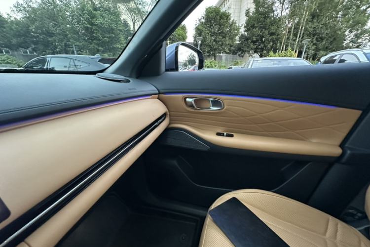 Used  Galaxy Xingjian 7 EM-i 2025 120km Flagship Edition
