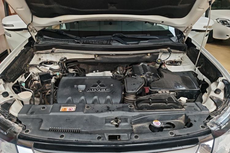 Used Mitsubishi Outlander 2018 2.0L Two-Wheel Drive Glory Edition 5 Seats
