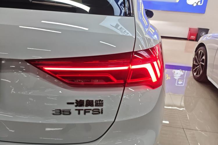 Used Audi Q3 2023 35 TFSI Advanced Dynamic Edition (1.5T)
