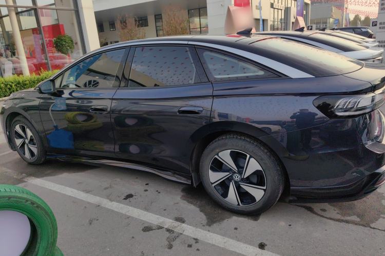 Used Volkswagen ID.7 VIZZION 2024 AIR model