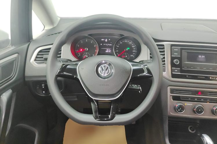 Used Volkswagen Golf Sportsvan 2016 1.6L Automatic Comfort Model
