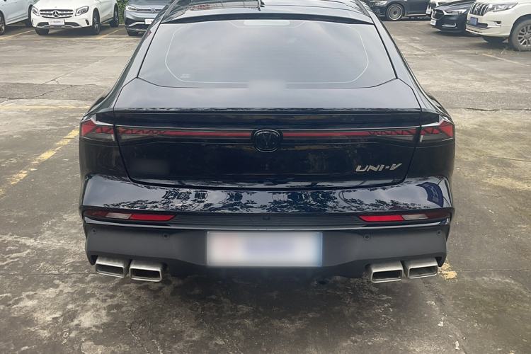 Used Changan UNI-V 2024 1.5T Prestige Sport Edition