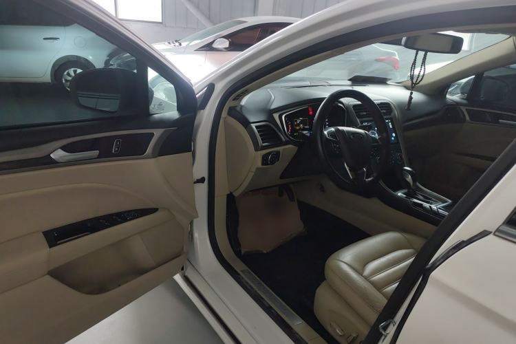 Used Ford Mondeo 2013 2.0L GTDi 200 Fashion Edition