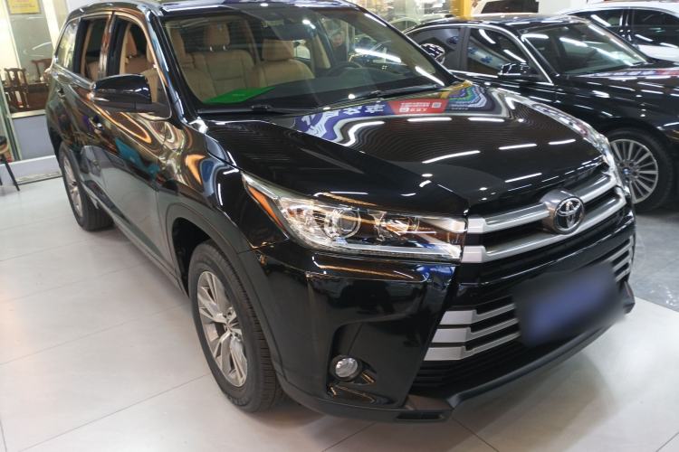 Used Toyota Highlander 2018 2.0T Two-Wheel Drive Elite Edition 5 Seats Emission Standard China V