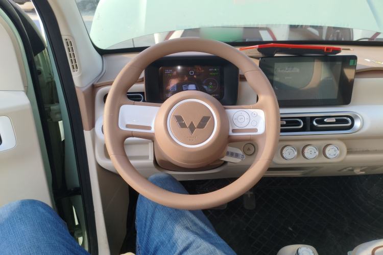 Used Wuling Hongguang MINIEV 2024 3rd Generation 215km Advanced Version