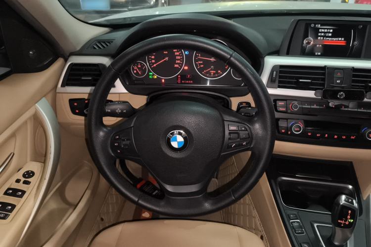 Used BMW 3 Series 2015 320Li Luxury Edition Fashion Model
