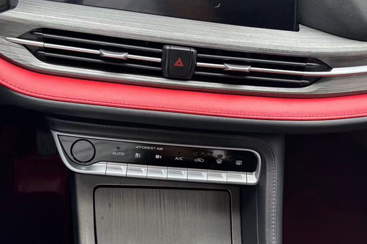 Used Changan CS55PLUS 2021 Blue Whale Edition 1.5T Manual Luxury Model
