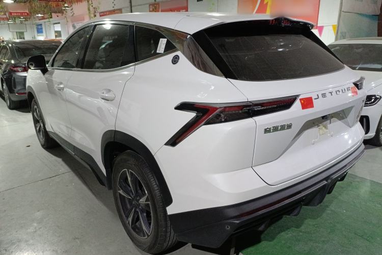 Used JETOUR Dashing 2024 1.5T DCT Starlight Shine Pro Edition

