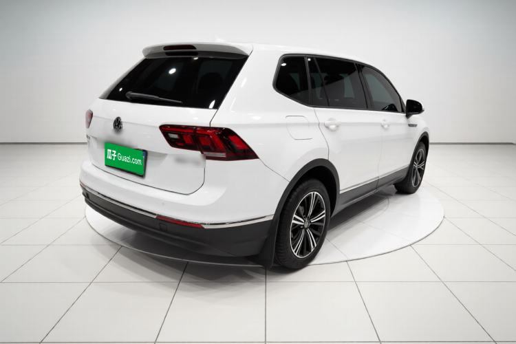 Used Volkswagen Tiguan L 2021 330TSI Automatic Two-Wheel Drive Smart Edition
