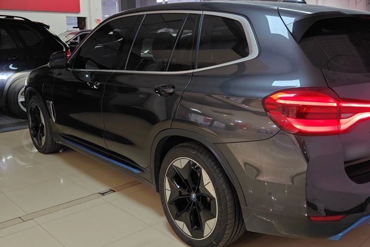 Used BMW iX3 2021 Leading Type