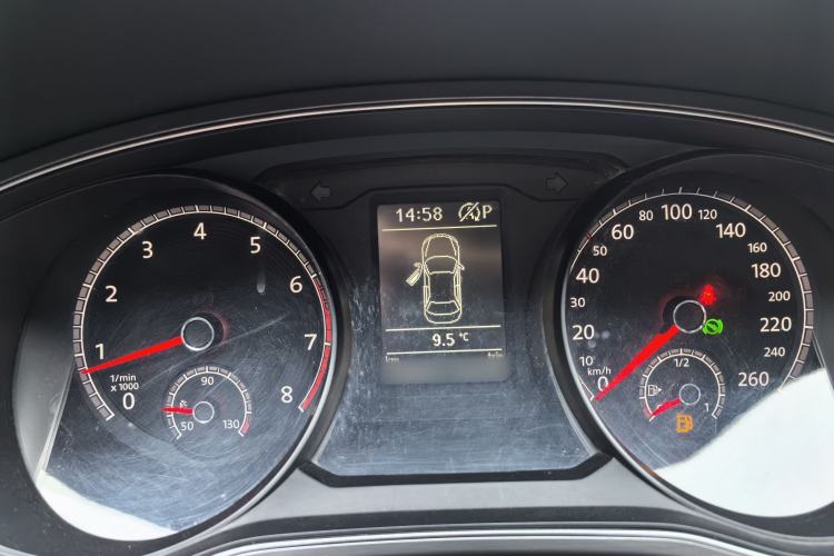 Used Volkswagen Passat 2016 330TSI DSG Luxury Edition
