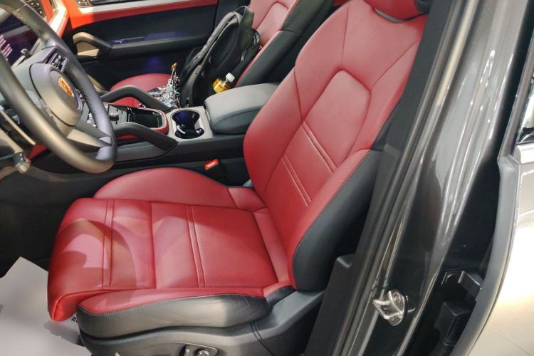 Used Porsche Cayenne 2024 Cayenne E-Hybrid 2.0T