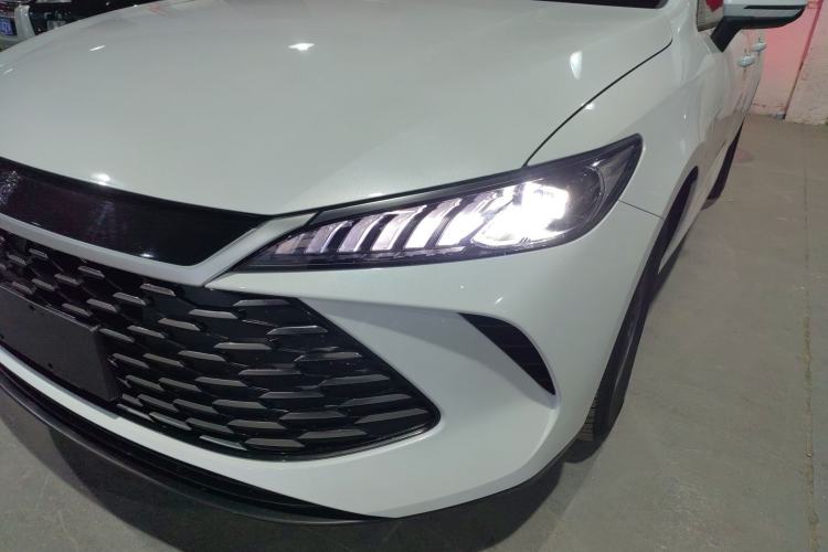 Used BYD Qin PLUS 2025 DM-i Smart Drive 55KM Leading Model
