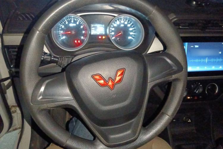 Used Wuling Hongguang 2021 1.5L Facelifted S Comfort Version with Electric Power Steering LAR
