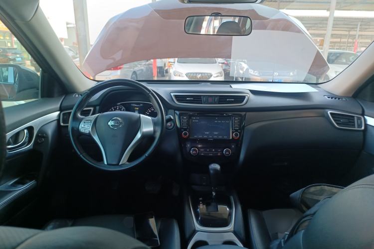 Used Nissan X-Trail 2014 2.0L CVT Comfort Edition 2WD
