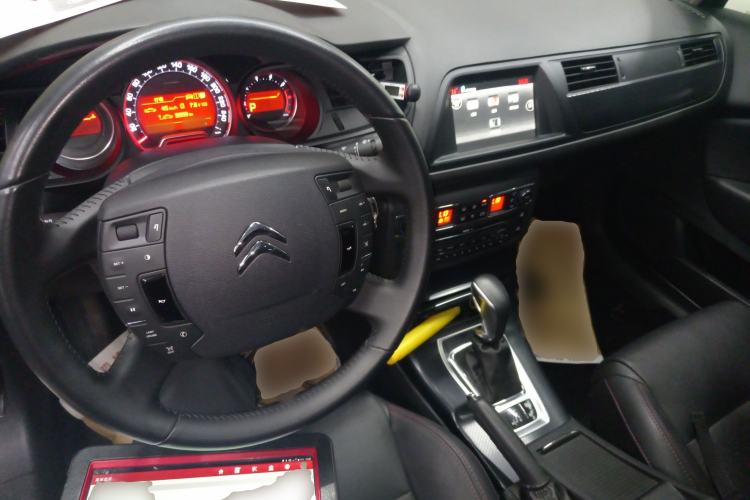 Used Citroen C5 2014 1.6T Automatic Luxury Model
