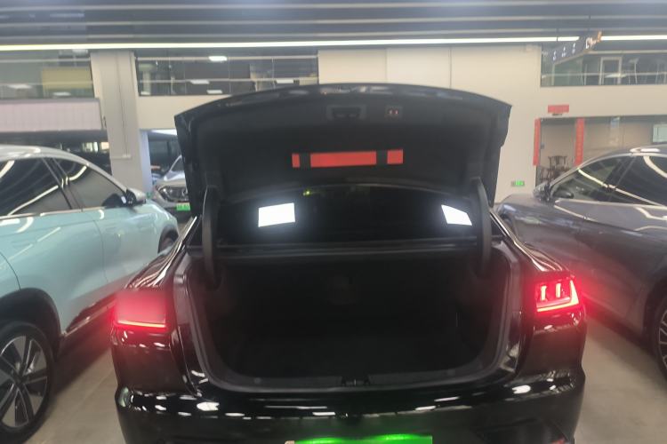 Used BYD Han 2020 EV Long-Range Luxury Model
