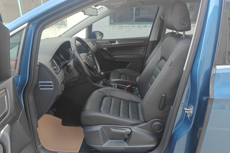 Used Volkswagen Golf Sportsvan 2016 280TSI Automatic Luxury Model