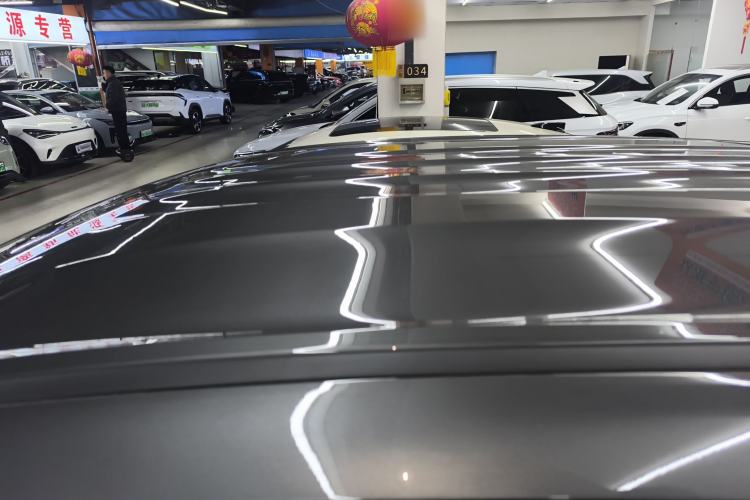 Used  E5 2024 440km Launch Edition
